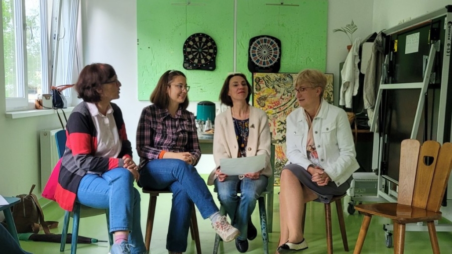 Učiteljici, ki slovenski jezik spremenita v most, ne oviro 1