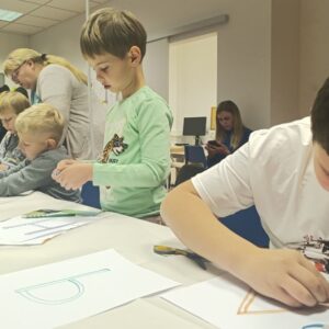 sodelovanje med »Agora UA« in FRACTALS, »Socialna aktivacija +« 08