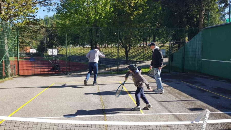 Tretji dan počitnic v ritmu tenisa 1