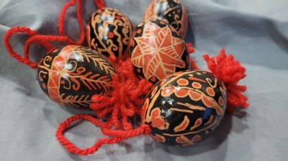 Ustvarjanje, ki povezuje ukrajinske ženske skozi tradicijo krepijo integracijo v lokalno okolje